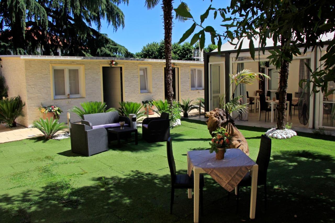 Exclusive Passion Bed & Breakfast Rho Eksteriør bilde