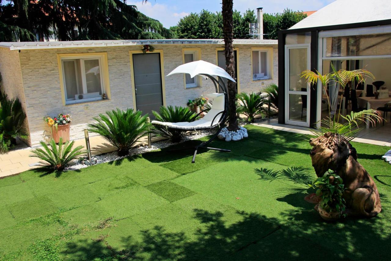 Exclusive Passion Bed & Breakfast Rho Eksteriør bilde