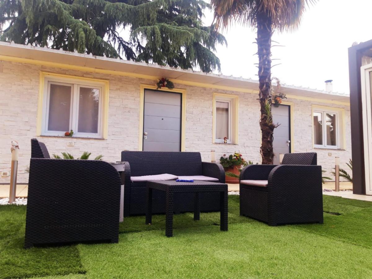 Exclusive Passion Bed & Breakfast Rho Eksteriør bilde